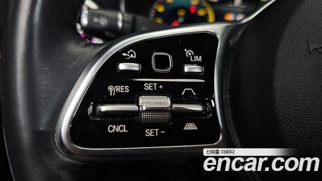 Mercedes-Benz C-Class 2020 — Şəkil 21/35