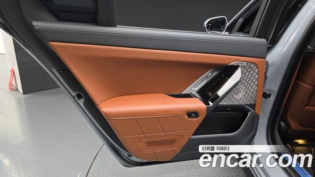BMW i7 2024 — Photo 10/32