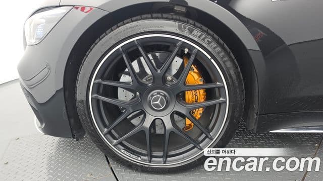 Mercedes-Benz AMG GT 2020 — Фото 5/20
