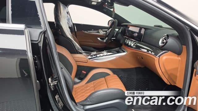 Mercedes-Benz AMG GT 2020 — Şəkil 34/36