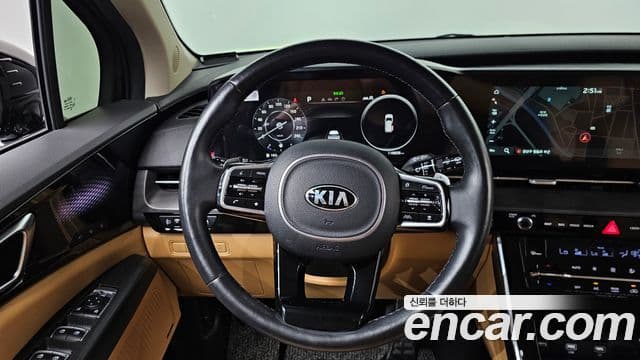 Kia Carnival 2020 — Фото 13/20