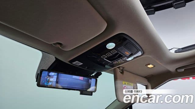 Kia Carnival 2020 — Фото 15/20
