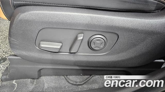 Kia Carnival 2020 — Şəkil 27/38