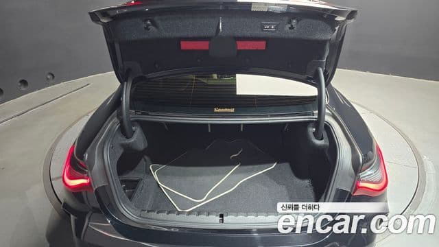 BMW 4 Series 2021 — Photo 16/30