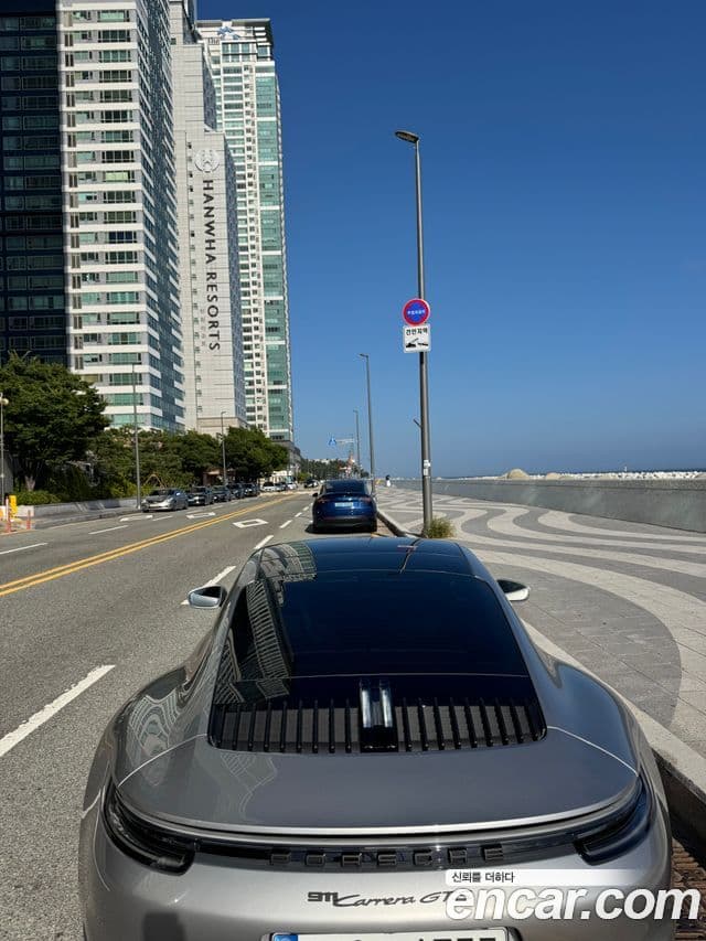 Porsche 911 2024 — Photo 9/11