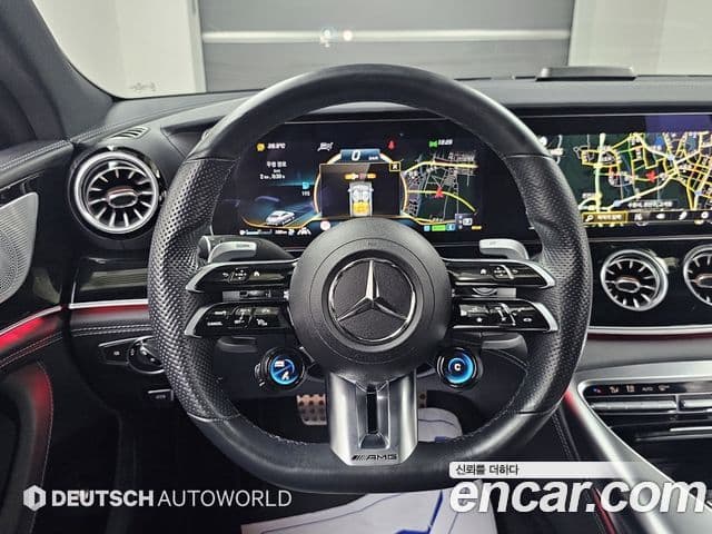 Mercedes-Benz AMG GT 2022 — Фото 12/20