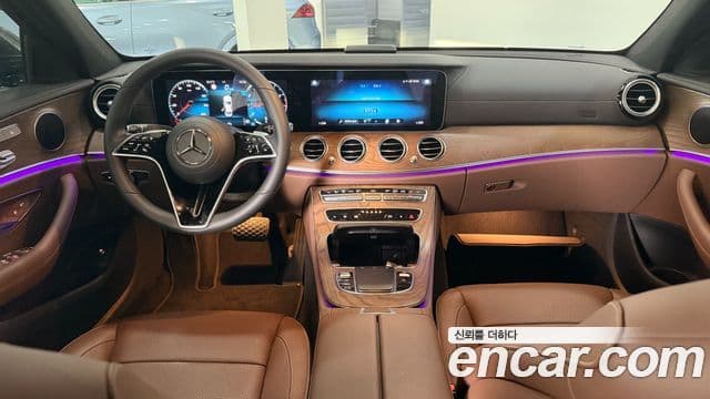 Mercedes-Benz E-Class 2022 — Фото 10/19