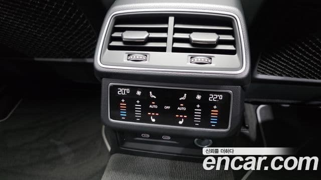 Audi A7 2021 — Photo 13/35