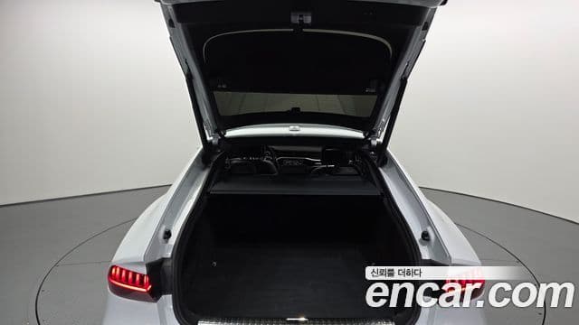 Audi A7 2021 — Photo 18/35