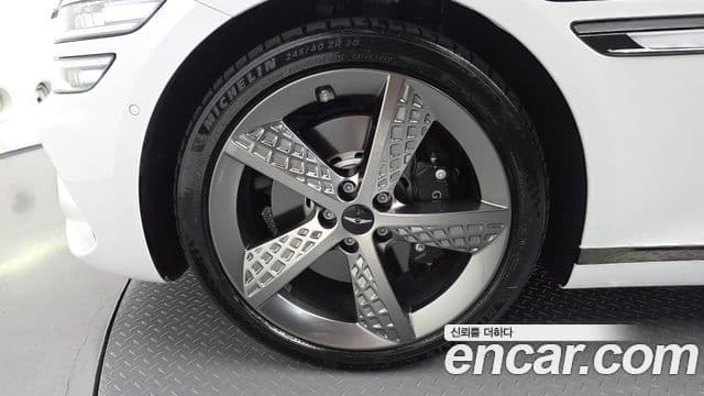 Genesis G80 2024 — ფოტო 7/20