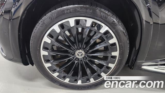 Mercedes-Benz EQS SUV 2023 — ფოტო 20/20