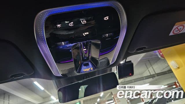 Mercedes-Benz EQS SUV 2023 — ფოტო 19/20