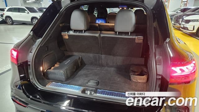 Mercedes-Benz EQS SUV 2023 — ფოტო 3/20