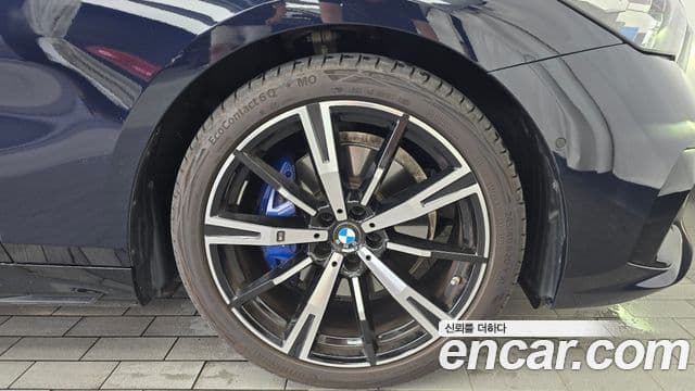 BMW 5 Series 2026 — Photo 15/32