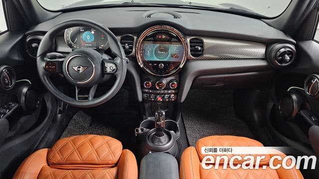 Mini Cooper 2022 — Şəkil 11/30