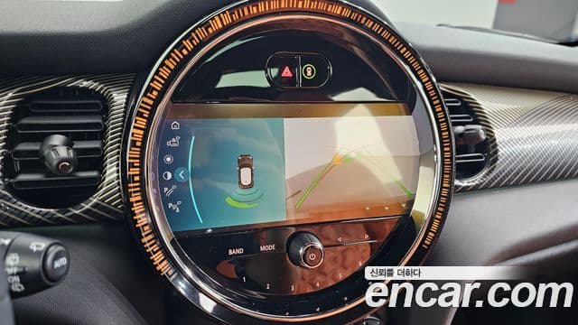 Mini Cooper 2022 — Şəkil 22/30