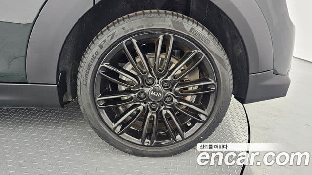 Mini Cooper 2022 — Şəkil 25/30