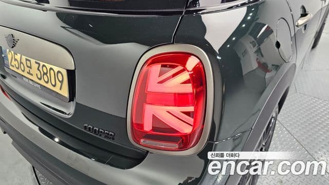 Mini Cooper 2022 — Şəkil 10/30