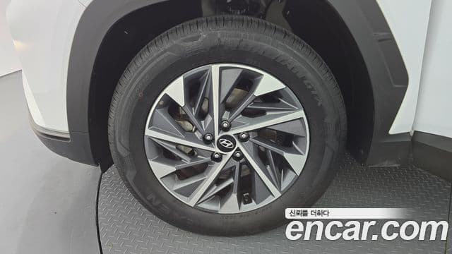 Hyundai The New Tucson 2023 — Фото 4/20