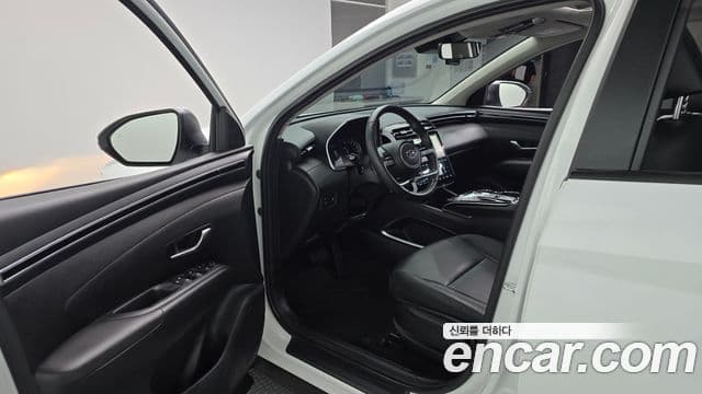 Hyundai The New Tucson 2023 — Фото 9/20