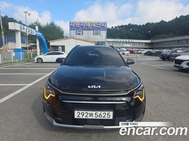 Kia Niro 2022 — Фото 20/20
