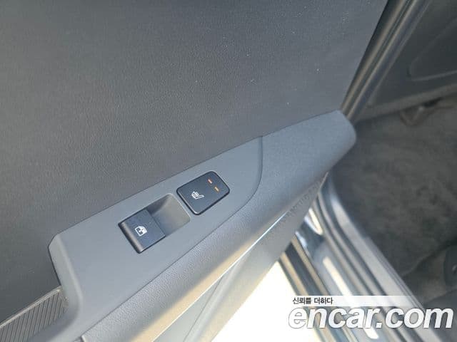 Kia Niro 2022 — Фото 7/20