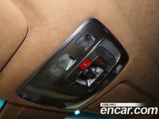 Genesis G90 2025 — ფოტო 18/20