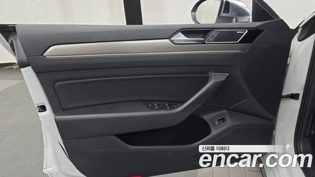 Volkswagen Arteon 2019 — ფოტო 3/34