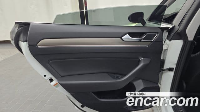 Volkswagen Arteon 2019 — ფოტო 6/34