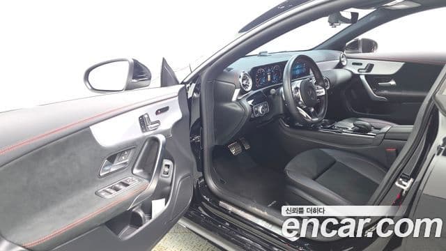 Mercedes-Benz CLA-Class 2020 — Фото 10/20