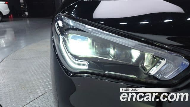 Mercedes-Benz CLA-Class 2020 — ფოტო 9/31