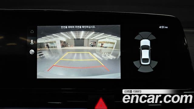 Hyundai The New Avante Hybrid 2022 — Photo 36/37