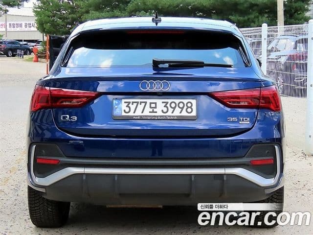 Audi Q3 2023 — ფოტო 5/20
