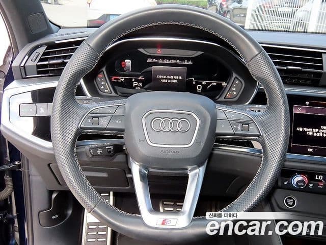 Audi Q3 2023 — ფოტო 6/20