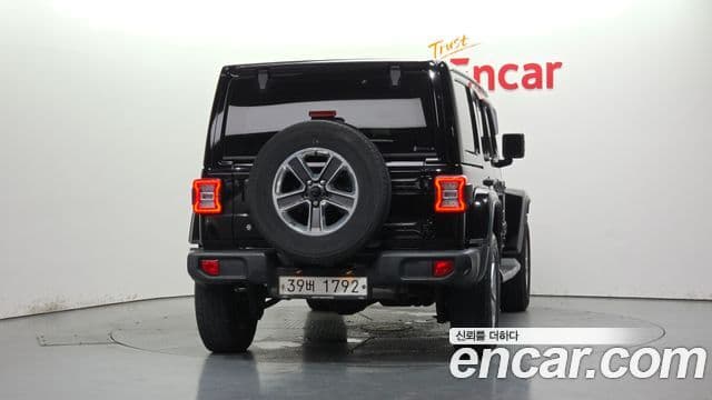 Jeep Wrangler 2018 — Photo 14/31