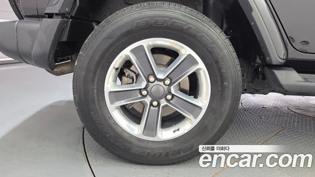 Jeep Wrangler 2018 — Photo 28/31