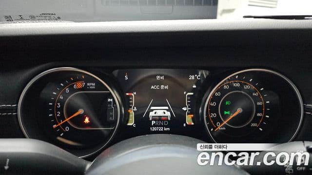 Jeep Wrangler 2019 — Photo 21/31