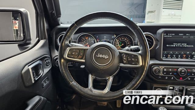 Jeep Wrangler 2019 — Photo 23/31