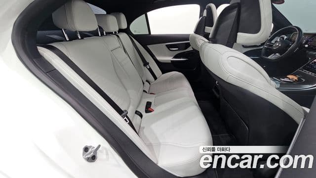 Mercedes-Benz C-Class 2022 — Şəkil 9/34