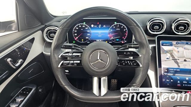 Mercedes-Benz C-Class 2022 — Şəkil 25/34