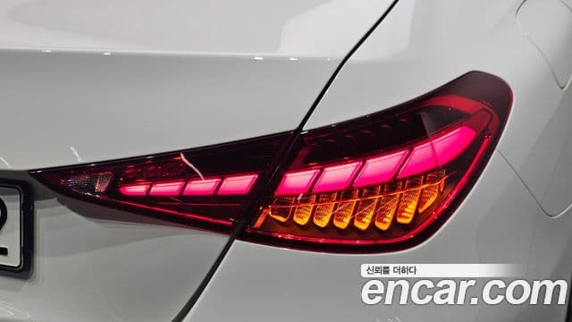 Mercedes-Benz C-Class 2022 — Şəkil 15/34