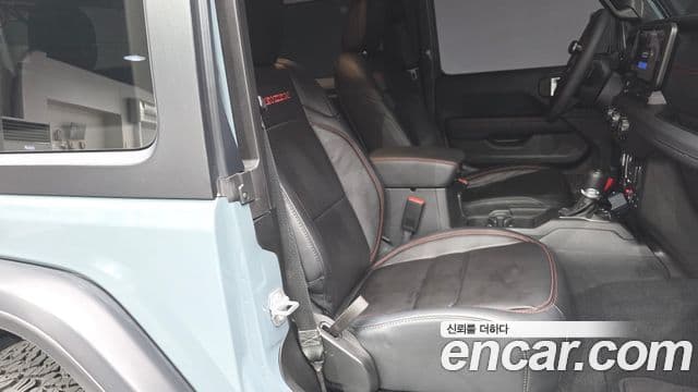 Jeep Wrangler 2024 — Photo 15/20