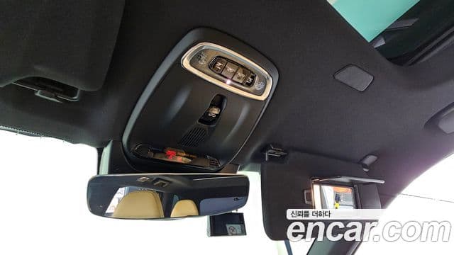 Volvo XC90 2021 — Photo 13/34