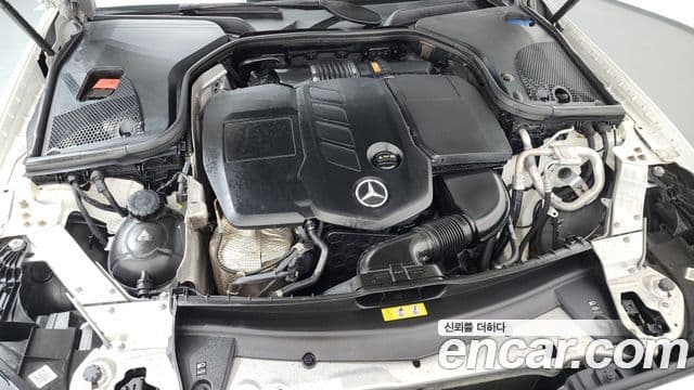 Mercedes-Benz E-Class 2020 — Фото 6/20
