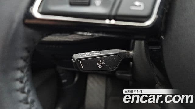 Audi A4 2019 — ფოტო 12/30