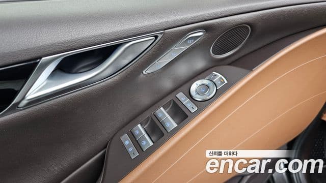 Genesis G80 2022 — ფოტო 15/33
