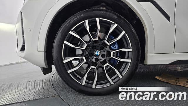 BMW X6 2025 — Фото 20/20