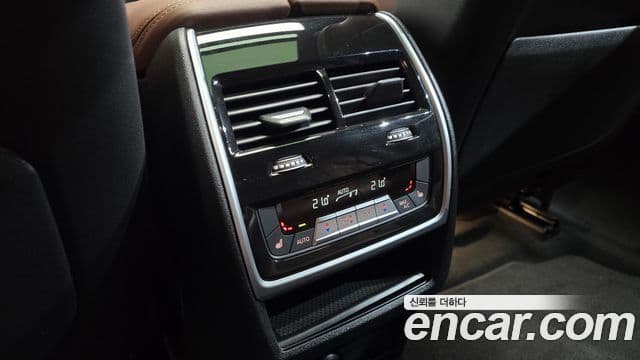 BMW X6 2025 — ფოტო 1/37