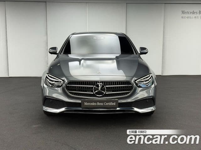 Mercedes-Benz E-Class 2022 — Фото 3/15