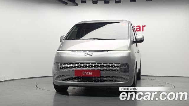 Hyundai Staria 2021 — Фото 3/20